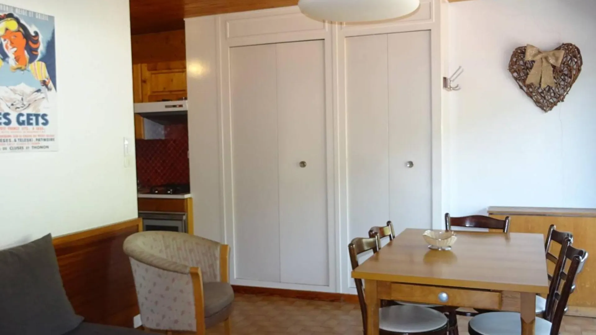 A Louer Les Gets: 2 Pieces, 4 Pers, Centre, Wifi, Draps Et Serviettes Inclus - Fr-1-802-23 0*,